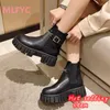 Boots Short Booted Women's Autumn And Winter Style Sponge Cake Thick Bottom Plush Belt Buckle Chain Ankle Boot