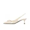 Slingback Pompes rembourrées à talons hauts Pump Designer Triangle en cuir brossé Points Points Talons Shallow Femmes Whitedress Black Office Party Robe de mariée