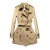 Trench Coats Womens Kaki Coat Femmes Double Butted Butted Fashion High Quality Short plus Loose plus taille Classic Business Extérieur