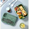 Lunchboxar Väskor fack Lunchlåda Plast Portable Lunchbox Students Office Bento Box Microwave Food Containrar med pinnar Forksked