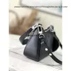 LouiseHandbag Luis Viton Sacs de mode Top de qualité de luxe Cow Leather Marellini Brand Designer Hollow Moon Shape Sobrage Hands Mands Sac à main Paquet d'origine pour les femmes