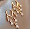 Stud Nuova tendenza della moda Design unico Elegante delicato delicato Orecchini per perle di lussuoso Orecchini per la festa di gioielleria per donne 7677