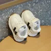 Sneakers Baby Miękkie buty do chodzenia w Zimowych chłopcach i dzieciach anty poślizgu Dwa bawełniane nachylenia damskie dzieci z aksamitem H240509