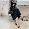 Scarpe eleganti sandali di diamanti per donna calzature nere strass con tacchi quadrati medium's medium 2024 su offerta f vendita asiatico size h