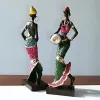 ミニチュア家の装飾装飾彫像彫刻家の家の装飾リビングルーム黒人カスタム人形3脚樹肉樹脂工芸品