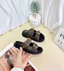 Mode barn sandaler dubbelbröst design babyskor storlek 26-35 inklusive sko box designer pojkar flickor tofflor dec20 01