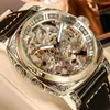 Relógios de pulso esculpindo relógio mecânico retro totalmente automático Hollow Out Fashion Luxury Men Wrist Watches