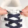 Pièces de chaussures 1 paire sans lie lacets pour les baskets Lock Metal Lock Shoelaces Elastic Facile à porter et décoller des chaussures paresseuses rapidement en dentelle Shoestring