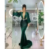 Moderne High Neck Mermaid Avond Emerald Green Long Puffy Sheeves trompet Arabische prrom -jurken goud Appliques kralen illusie sexy formele feestjurken 0509