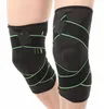 1PCS Wsparcie kolan Profesjonalne ochronne sportowe kolano oddychające Bandaż Brace Basketball Tennis Cycling Quqa7339372