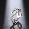 Hot FI -märkesdesignerband ringar för kvinnor Sier Shining Crystal Ring Party Bröllop smycken med CZ Bling Diamd Ste A3EF#