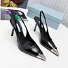 Sandales de créateurs pointues talons hauts chaussures simples p triangle 3,5 cm 7,5 cm de chaton sandale pour femmes chaussures de mariage bleu blanc noir avec sac à poussière 35-42