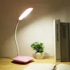 LED -bureaulamp opvouwbare aanraaktafel multifunctioneel USB aangedreven licht nachtlicht draagbaar 240508