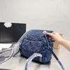 Denim ryggsäck designer axelväskor lyx kvinnor handväska crossbody väska tote plånbok broderi shopping väska 2 färg presentförpackning packagin oesh