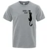Magliette maschile da uomo stampare gatto t-shirt estivo appeso qui carina maglietta da uomo cotone a maniche corta t-shirt casual o-collo top d240509