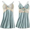 Robe Women's Women Vaies de sommeil avec Hollow Out Strap Nightgown Summer Two Pieces Robe Set Nightwear Lace Kimono Bathrobe Bain de mariée