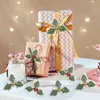 Dekorative Blumen Kränze Weihnachten Holly Berry grüne Blätter DIY Kranzgeschenke künstliche Blume Rot Beeren Weihnachtsbaum Ornamente Hochzeitsfeier Dekoration