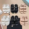 Designer Sandals Woman Slides Platform Casual Platform Wedges paglia Slipisti a forma piatta Sumpa Flat Comfort Beach Mule Sandal