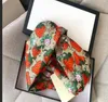 Sakle Silk Elastic Femmes Bandons Fashion Girls Bands de cheveux Strawberry Scarf Accessoires Hair Accessoires Casques S55068046351145852