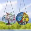 Figurine decorative Tree of Life Acort Suncatcher Decoro a sospensione Foglie colorate a tema a tema Ciondolo da parete da giardino con catena di metallo