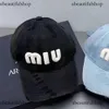 Mui Mui Hat Luxury Broidered Grande lettre Baseball Hat de baseball décontracté pour hommes et femmes Édition de haute qualité Baseball Hat Street Trendy Hat Outdoors 650 638