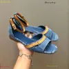2024 Sandals Designer Slippers for Women's Luxurious High Heels Sloping Heels Thick Soles Sexy Vintage Pool Famous Donkey Dress Shoes Famous Brand Trainers