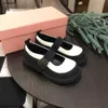 Nouvelles chaussures pour enfants Black and White Splicing Design Girls Sneakers Princess Shoe Taille 26-35 Y compris la boîte à chaussures Designer Baby Flat Shoes 24mai