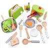 Giocattolo da cucina in legno fai -da -te Fingta di simulazione Model set di macchine da cucina per cuocere i giocattoli educativi per bambini ragazze per bambini 240507