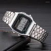 Armbanduhren Sport Watch Men Digital LED Luxury Fashion Square Alloy Dial Electronic Womens Watches Kinderuhr Männlich für Jungen Geschenk Montre