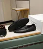 Designer Novos sapatos de condução para salfadores de vestido de vestido Slip Slip em calçados de couro de verdade tamanho 38-44