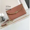 Purse Crossbody Vo Cowhide Square Lady Fashion Event 2024 Sacs pour femmes Small Rock Rock Rivet Stud New Vallenteo Leather Sac Chain à main sac à main Jodm