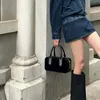 Высококачественная ретро бостонская сумка черная дизайнерская подушка боулинг женские сумочки квадратные повседневные дамы зимние макиязы 240429