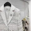 Kadın Ceketler Tasarımcı İlkbahar/Yaz Basit Stil Gevşek Ağır Endüstri Mektubu Tırnak Elmas Tek Göğüslü V Yastık Ceket K9mg