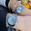 Queen Dowager Quartz Watch Womens Broken Ice Blue Fashion Steel Band Couple de calendrier imperméable Student Watch68y2