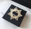 Women T Diamond Sun Brooch Designer Diamonds Shine Luxury Womens Fashion Jewelry Associory Party Broche Damenbrosche D2110645402