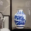 Vasen Blue Painting Home White Porzellan Keramik Vase Tabletop Blumenfernseher und moderner Jingdezhen Kabinett Chinesische Landschaftsverzierung