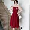 Robes de fête Summer Red Patchwork Sequins Mesh Sobre à manches courtes Robe midi 2024 Luxury Chic perle élégant Bodycon Bridesmaid femme