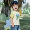 T-shirts Amila Baby meninos camiseta verão 2023 Novo animal de desenho animado fofo Print Splice Fake Two Casual Round Neck Childrens Clothing 0-6yl2405