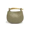 Designer di lusso borse a tracolla intrecciate a mano di alta qualità borse da borsetta con frizioni di moda in metallo