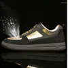 Chaussures décontractées Summer des baskets confortables augmentant 6 cm Les hommes deviennent un ascenseur plus grand.