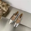 Sıradan Ayakkabı 2024 Bahar Meydanı Toe Bale Moda Düşük Topuk Mary Jane Casaul Gümüş Sığ Toka Yumuşak taban