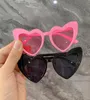 50pcs Vintage enfants Lunettes de soleil Enfants Brand de mode coeur Core Love Pink Sun Glasses Garçons Lunettes de soleil Baby Fashion OCULOS FA6516872