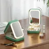 Miroirs de miroirs compacts miroir avec LED Light Portable Travel Cosmetics Rangement Box Organisateur 3 Éclairage réglable Cadeaux pliables Q240509