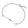 Pulseira clássica all-in-one para viagens de festas Minimalista de marca Curved Smiling Womens estilo moda com Tiifan comum