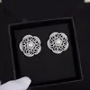 Pendientes de flores de diseñador de lujo perlas Diamantes 925 Begueras de plata Joya de moda 242K
