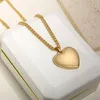 Colliers pendants Jinhui Romance Heart Collier Femme Bijoux en acier inoxydable Couleur de la Saint-Valentin étanche Gift