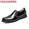 Chaussures décontractées plate-forme en cuir Men Brogue Patent Man Fashion Oxford Robe Dress Elevator Formal Club Party