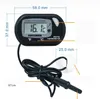 Digitales LCD -Bildschirm Aquarium Thermometer 2 Farben Reptilienschildkröten -Sauger Haustier Aquarium Fischtanktemperatur -50 ~ 70 ° C GT mit Einzelhandelsbox