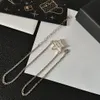 Boutique Desigeri di collana a placcata dorata 18K Classic a forma di star a forma di pendenza versatile alla moda collana di diamanti di alta qualità con un regalo squisito in scatola