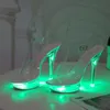 Accendi scarpe luminose donne luminose piattaforma di sandalo luminoso LED 13 cm talloni trasparenti tacchi trasparenti 240426